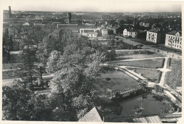 Vanemuise park (tiik, sild), taga Tiigi t. Tartu, 1957.