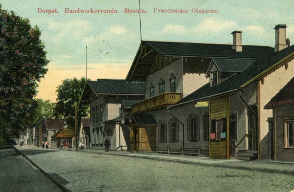 Tiigi t vaade: esiplaanil Saksa käsitööliste seltsi maja. Tartu, 1917.
