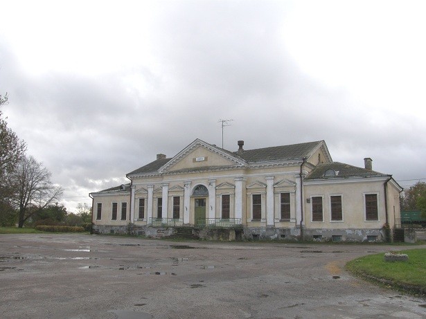 Jõhvi Railway Station building Ida-Viru county Jõhvi vald Kooli tn 21, Jõhvi