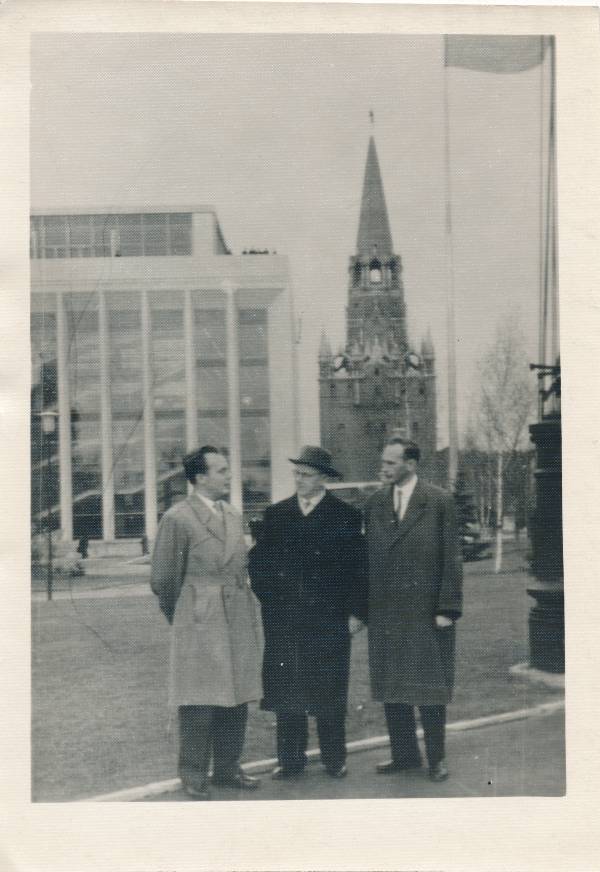 Grupifoto. ENSV delegatsiooni liikmed XXII kongressil Moskvas. 1961.a.