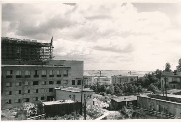 Tartu linnavaade. Teater Vanemuine uue hoone ehitus. 1963.a.