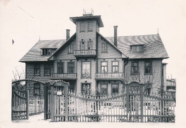 Tartu linnavaade. Dr M.Wilbergi maja Päeva tn 1. 20. sajandi algus.
