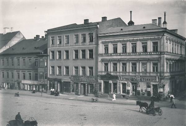 Suurturg 5, Suurturg 7 (Raekoja plats 5, Raekoja plats 7). Tartu, 1910-1915.