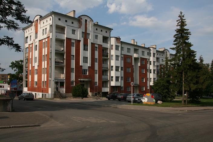 Apartment building Valga County Valga city Kuperjanov 3a