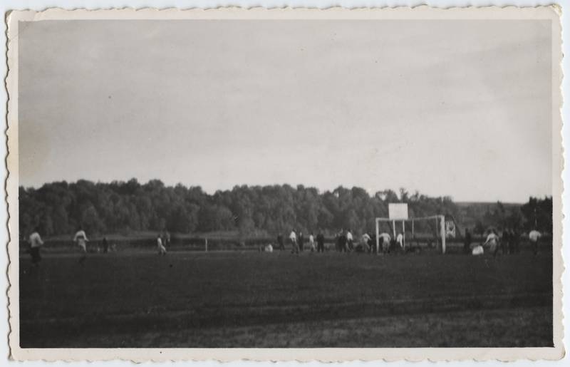 fotopostkaart, Viljandi, järveäärne, karikavõistlus spordiselts Tuleviku ja jalgpalliklubi vahel, u 1930