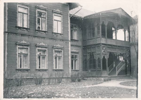 Tartu linnavaade. Blumbergi maja Pepleri tn. 20. sajandi algus.