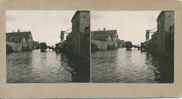Stereofoto. Kevadine üleujutus. Tartu, u 1899.