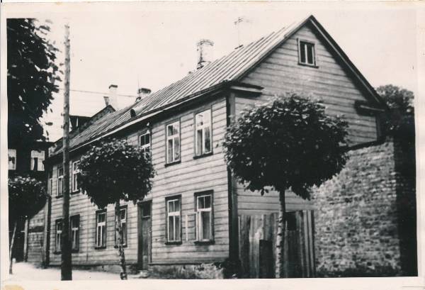 Tartu linnavaade. Maja, Marja tn 2. 1956.a. (H.Heidemanni eelviimane konspiratiivkorter)