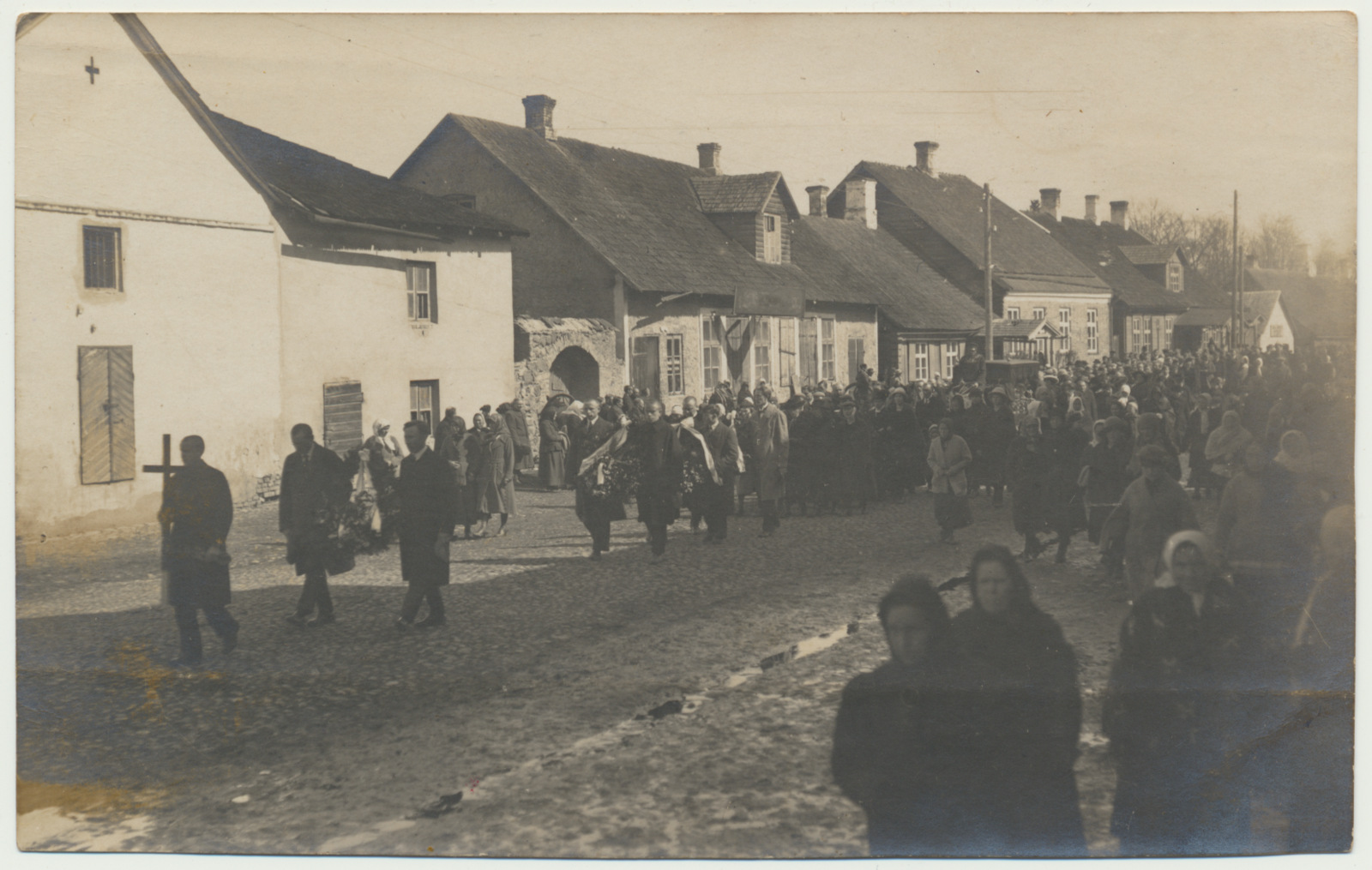 foto, Põltsamaa, Lossi tn, matuserongkäik u 1935 F K.Joosep