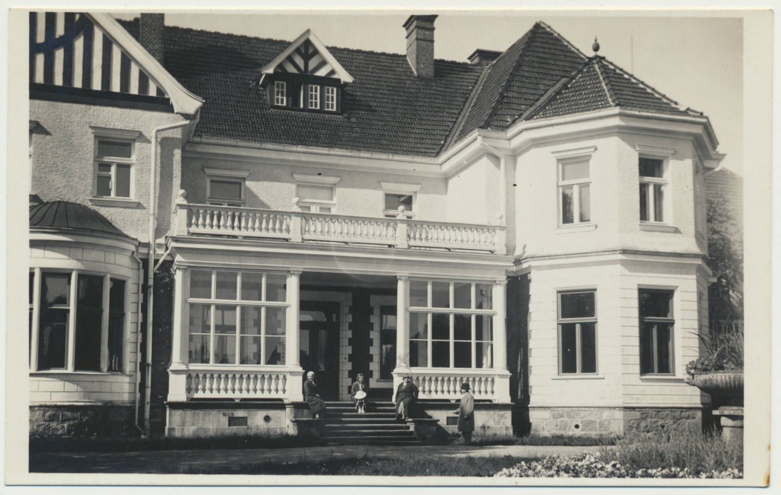 foto, Viljandimaa, Olustvere mõisa peahoone tagakülg 1932