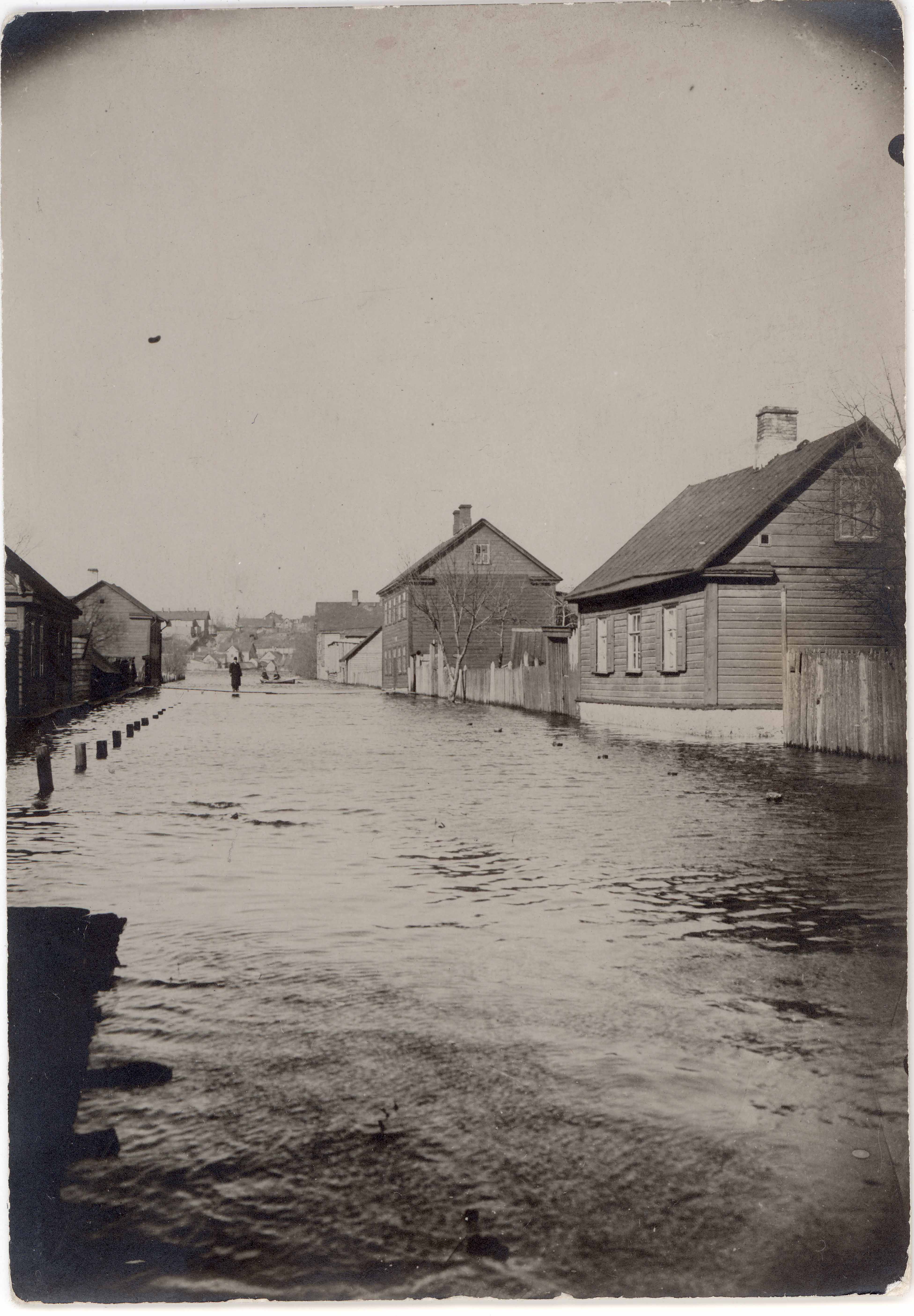 Street Upper River during large water