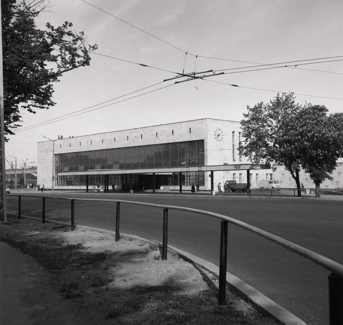 Balti Jaam, vaade vanalinna poolt. Arhitektid P. Ašastin, B. Votinov, E. Lohanova
