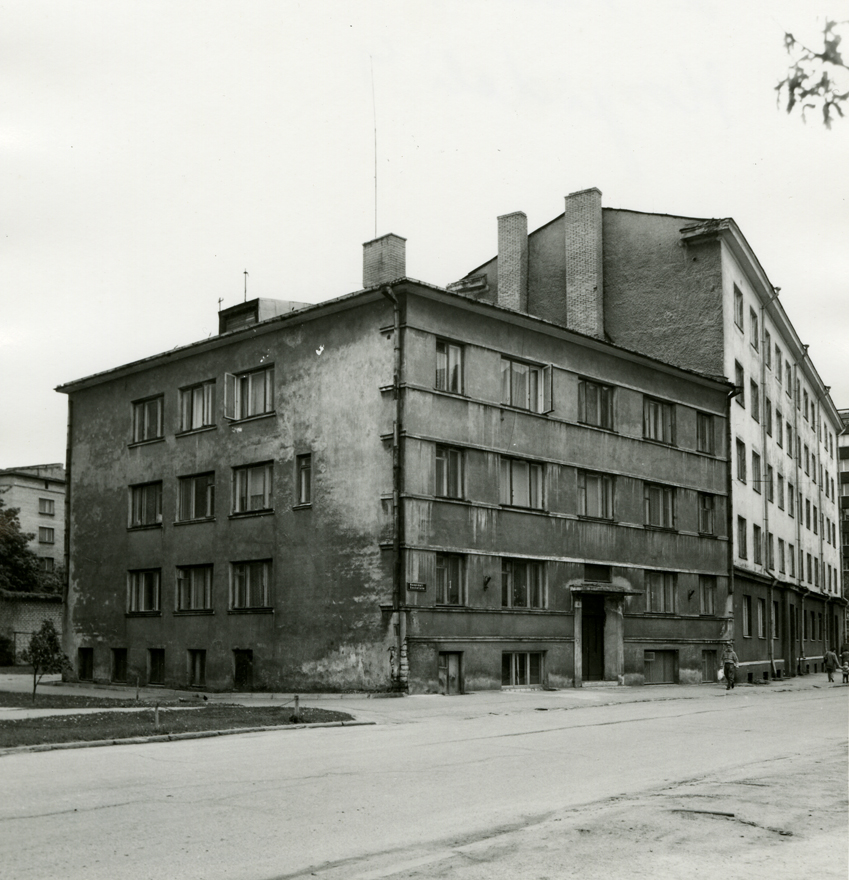 Korterelamu Tallinnas Hospidali 4, vaade hoonele. Arhitekt Karl Tarvas