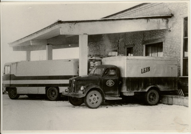 foto Leivakombinaat "Standard" Paide leivatööstuse toodangu väljavedu 1960-ndad