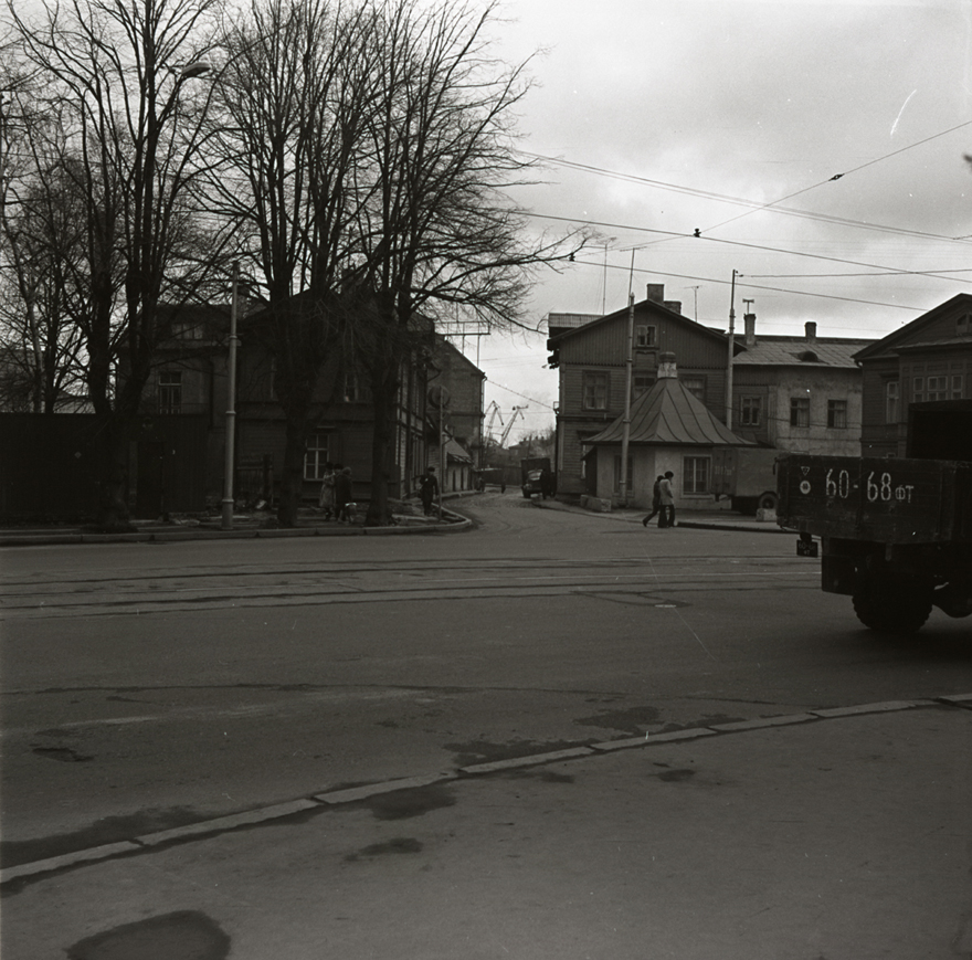 Narva maantee, Hobujaama algus