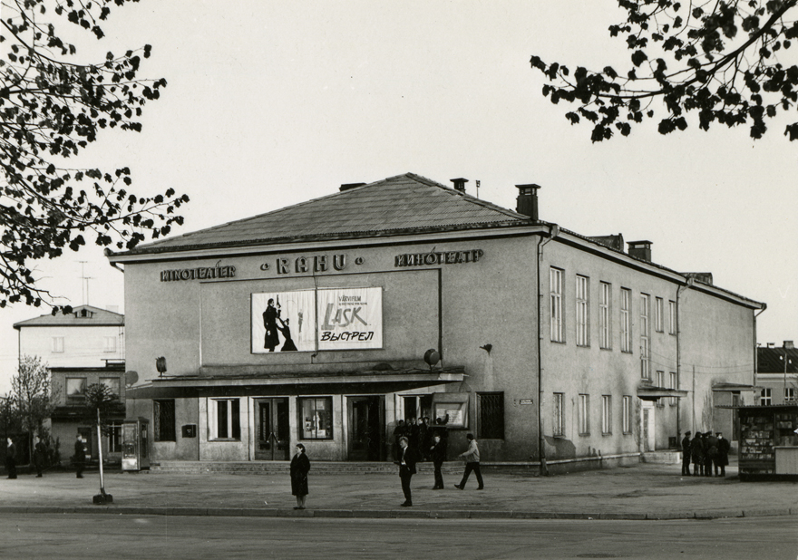 Kino Rahu Tallinnas, fassaadivaade. Üleliiduline tüüpprojekt, sidunud August Volberg ja Heili Volberg