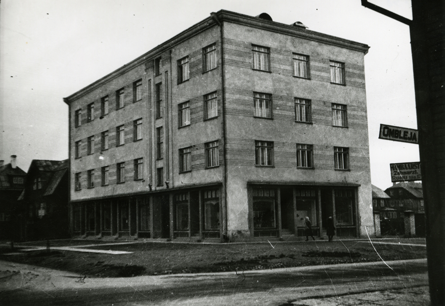 Korterelamu Tallinnas Pelgulinnas Telliskivi 38, hoone vaade (repro). Arhitekt Eugen Habermann