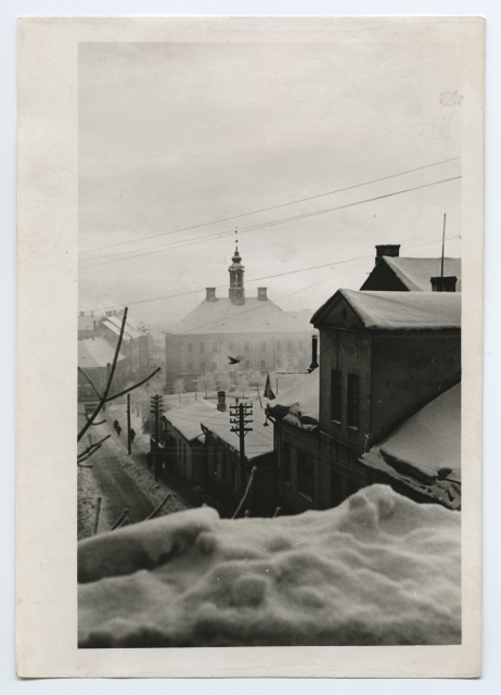 Tartu. View of the city from Inglilla over Loss Street towards the Raekoja in winter