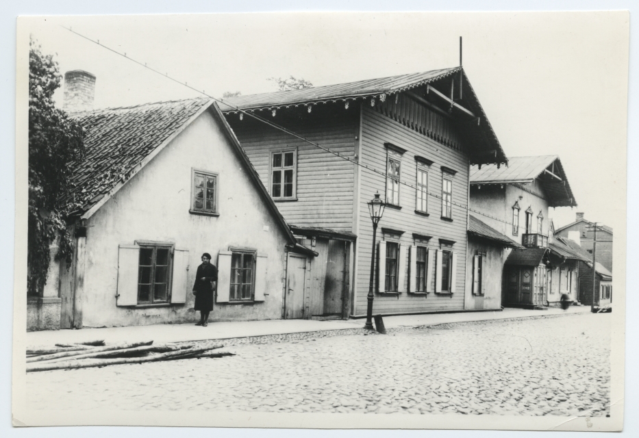 Tartu. Building of the German Hand Workers Society on Tiigi Street