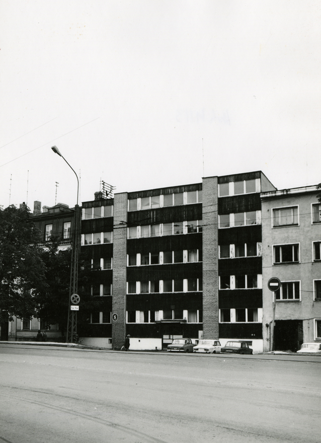 Kooperatiivelamu "Olümpia" Tallinnas Toompuiestee 11a, fassaadivaade. Arhitekt Voldemar Herkel