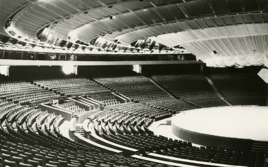 Tallinna Linnahall, interjöörivaade. Arhitektid Raine Karp, Riina Altmäe
