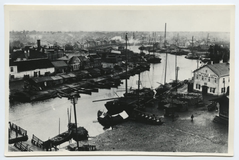 Tartu. View of Emajõele and the city towards the Fishing Market and the Jewish market