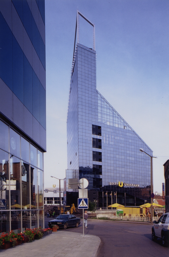 Ühispanga hoone, vaade Tartu mnt-lt. Arhitekt Raivo Puusepp