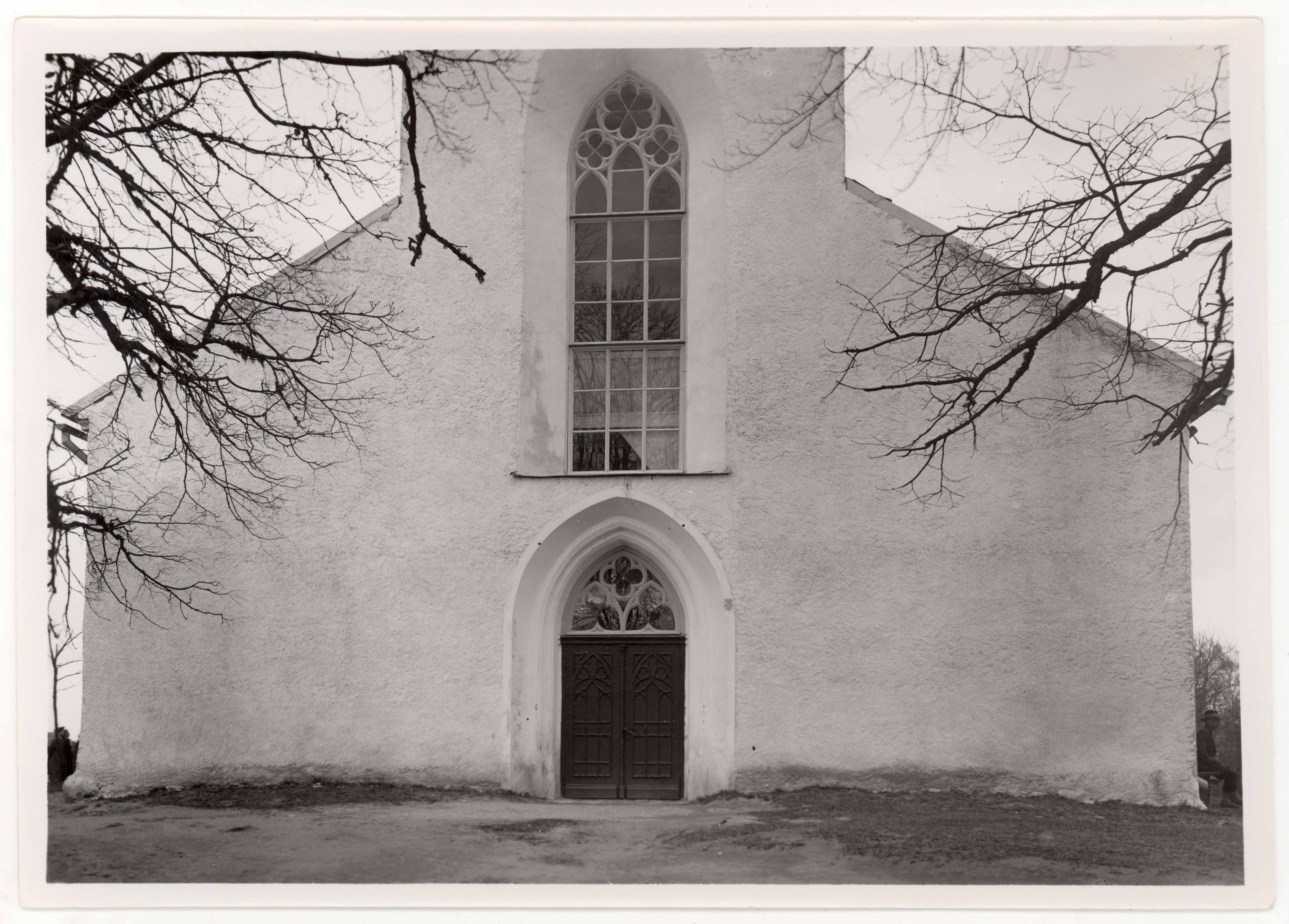 W-fassade of the Urvaste Church
