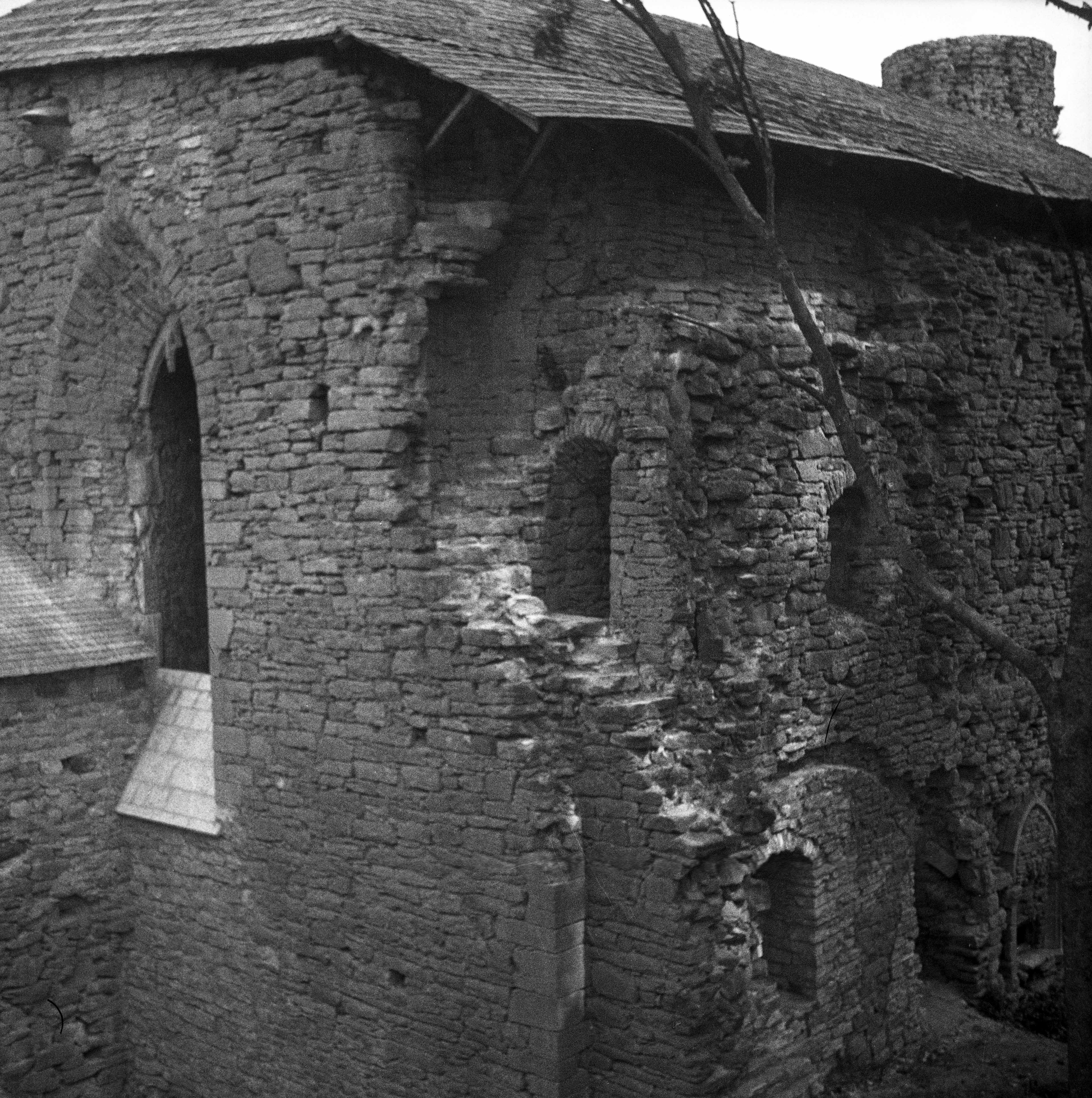 Outdoor view of Padise monastery N-storey (Church) SW-angle