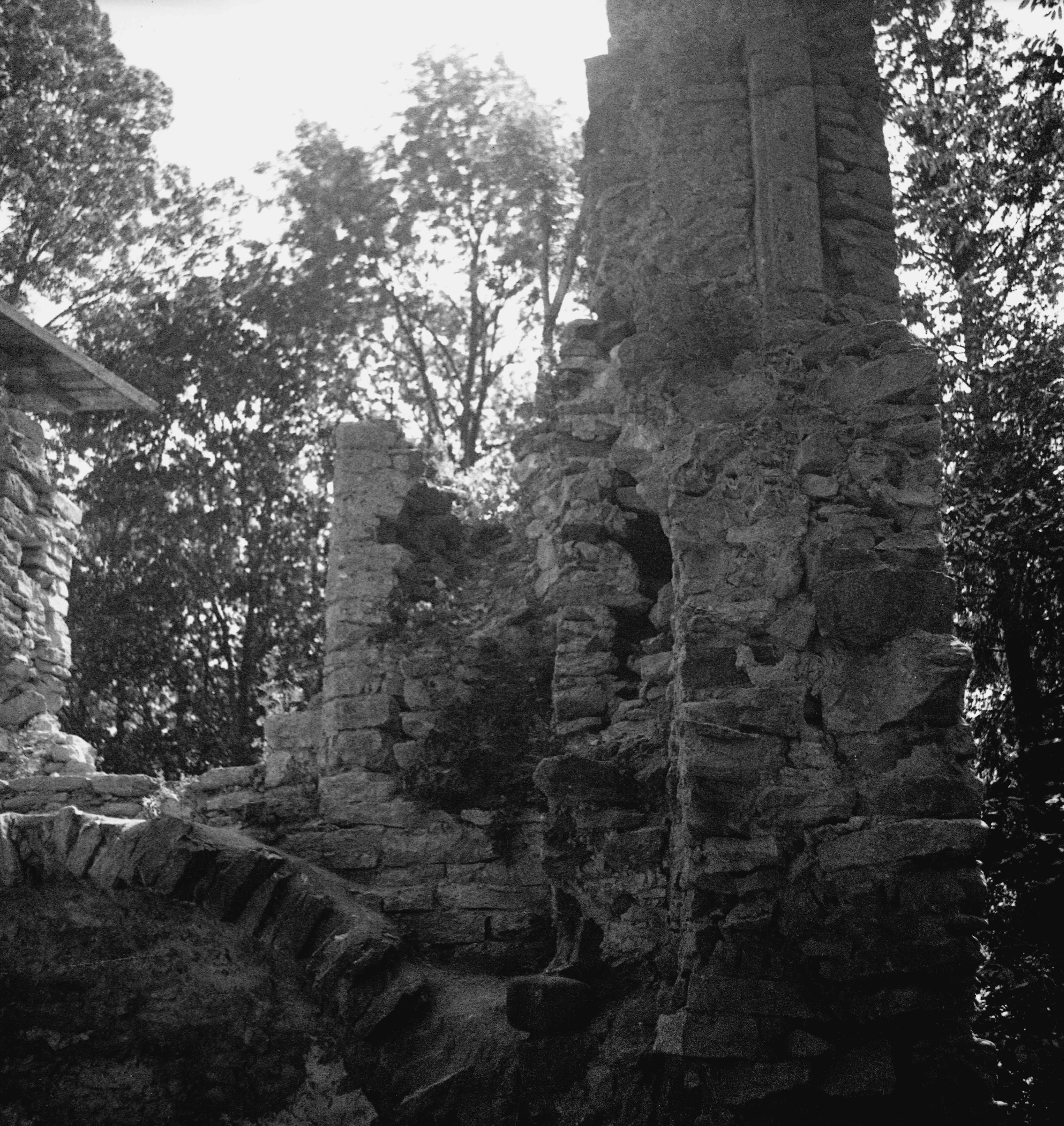 Padise monastery. View of the W external wall part of the n in 1938 before restoration