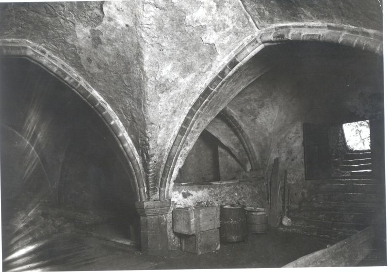 Foto. Padise klooster, kelder. F: K. Akel& Co, 1930.
