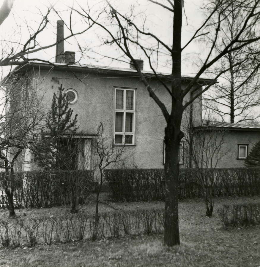 Elamu Viljandis, vaade tänavalt. Arhitekt Johannes Fuks