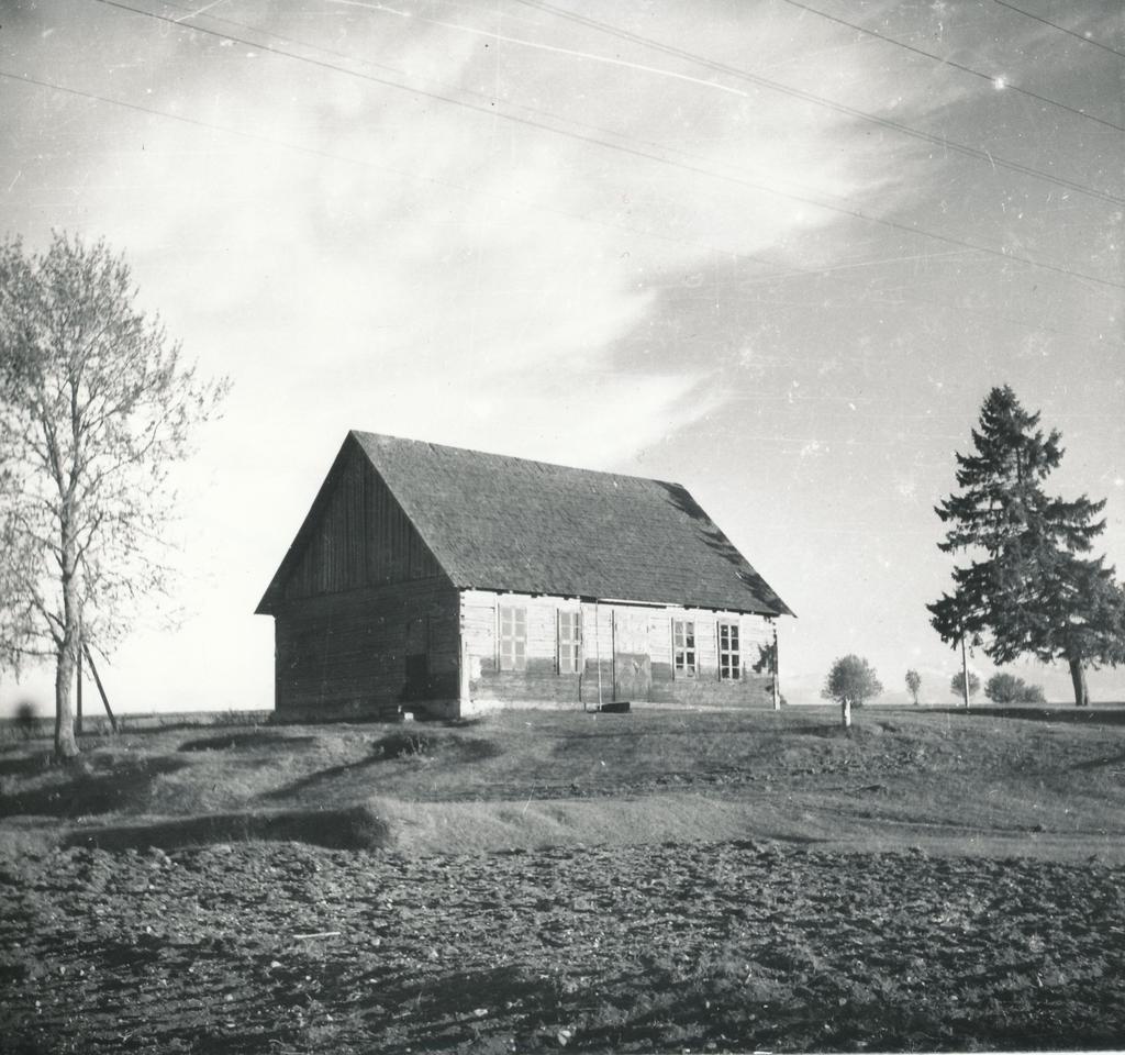 Foto ja negatiiv. Misso abikirik 1952.a.