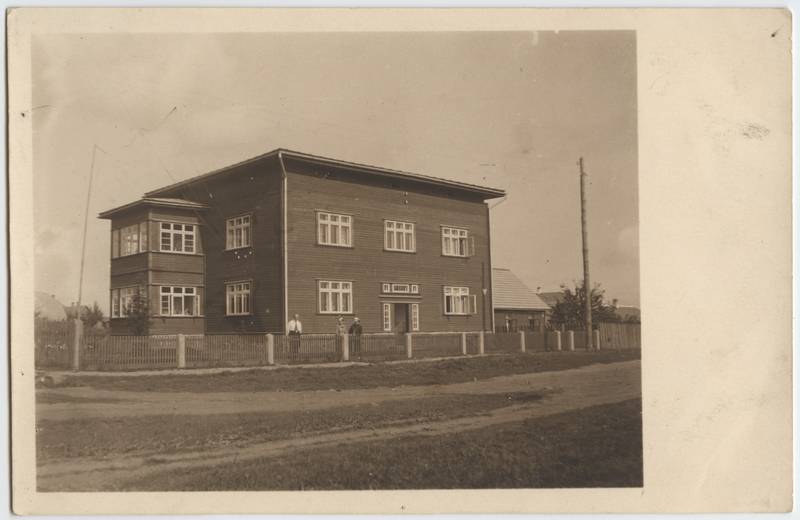 fotopostkaart, Viljandi, Lembitu tn elumaja (A. Maramaa pst 22) u 1935