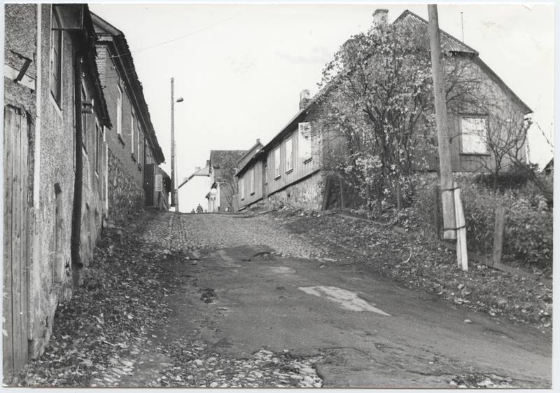 foto, Viljandi, Oru tn (majad nr 8,9), oktoober 1983, foto E. Veliste