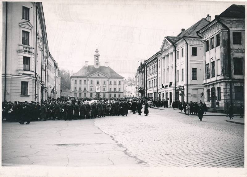 Tartu töötajate rongkäik. 1956.a.