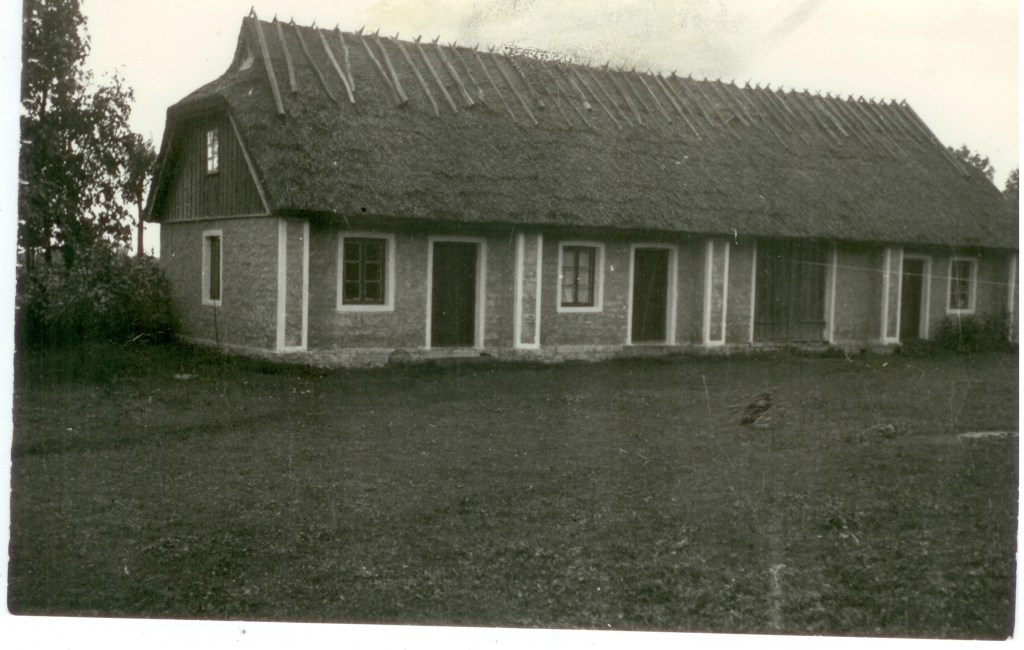 ERM-i foto Koguva küla Jaagu talu ait