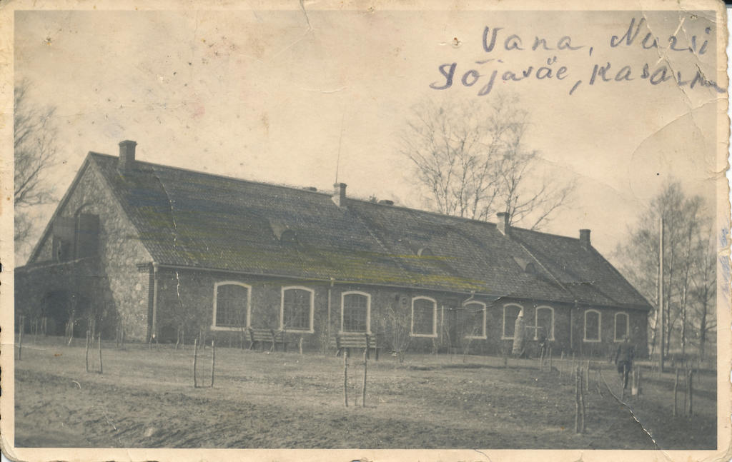 Foto. Vana-Nursi sõjaväekasarm