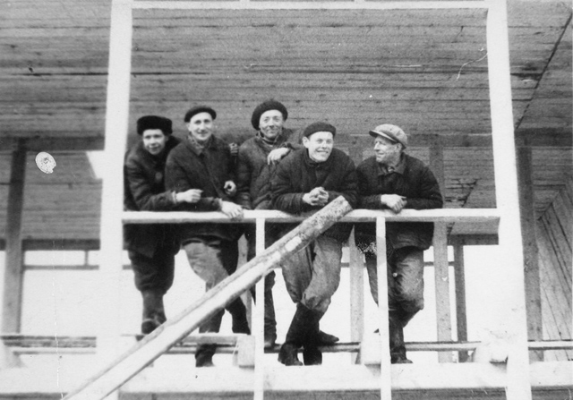 Tamsalu lubjatehas, rühm töömehi