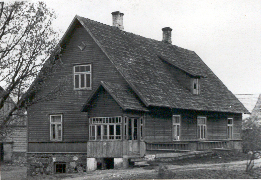 Foto.Vana -  Urvaste koolimaja