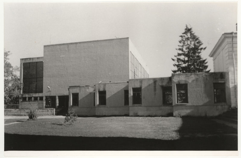 Loksa keskkooli võimla osa