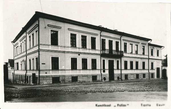 Kunstikool Pallas Karlova ja Riia t nurgal. Foto: E. Selleke. Tartu, 1937.