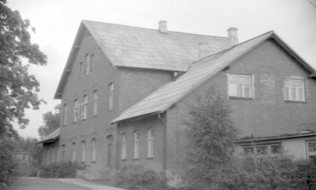 A house where it was located in 1917-1918. Avinurme municipality TR Council Ida-Viru county Avinurme municipality Avinurme alevik