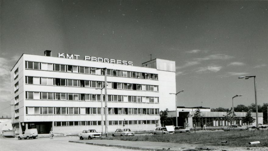 KMT Progress tehasehoone Tallinnas. Arhitekt Maimu Kaarnaväli