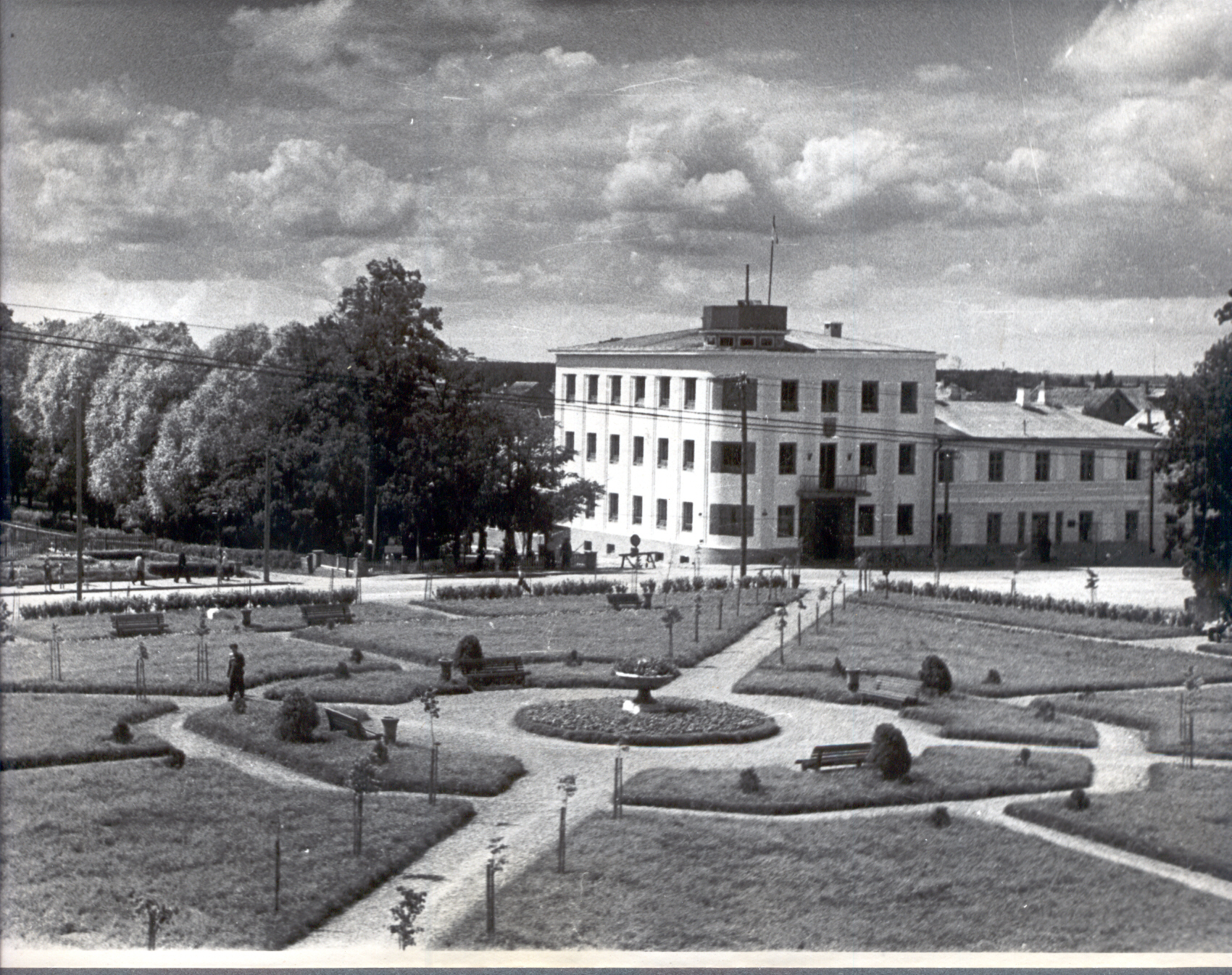 Foto Sõjajärgseil aastatel rajatud Komsomoli park 1950.aastatel Foto Hillar Uusi.