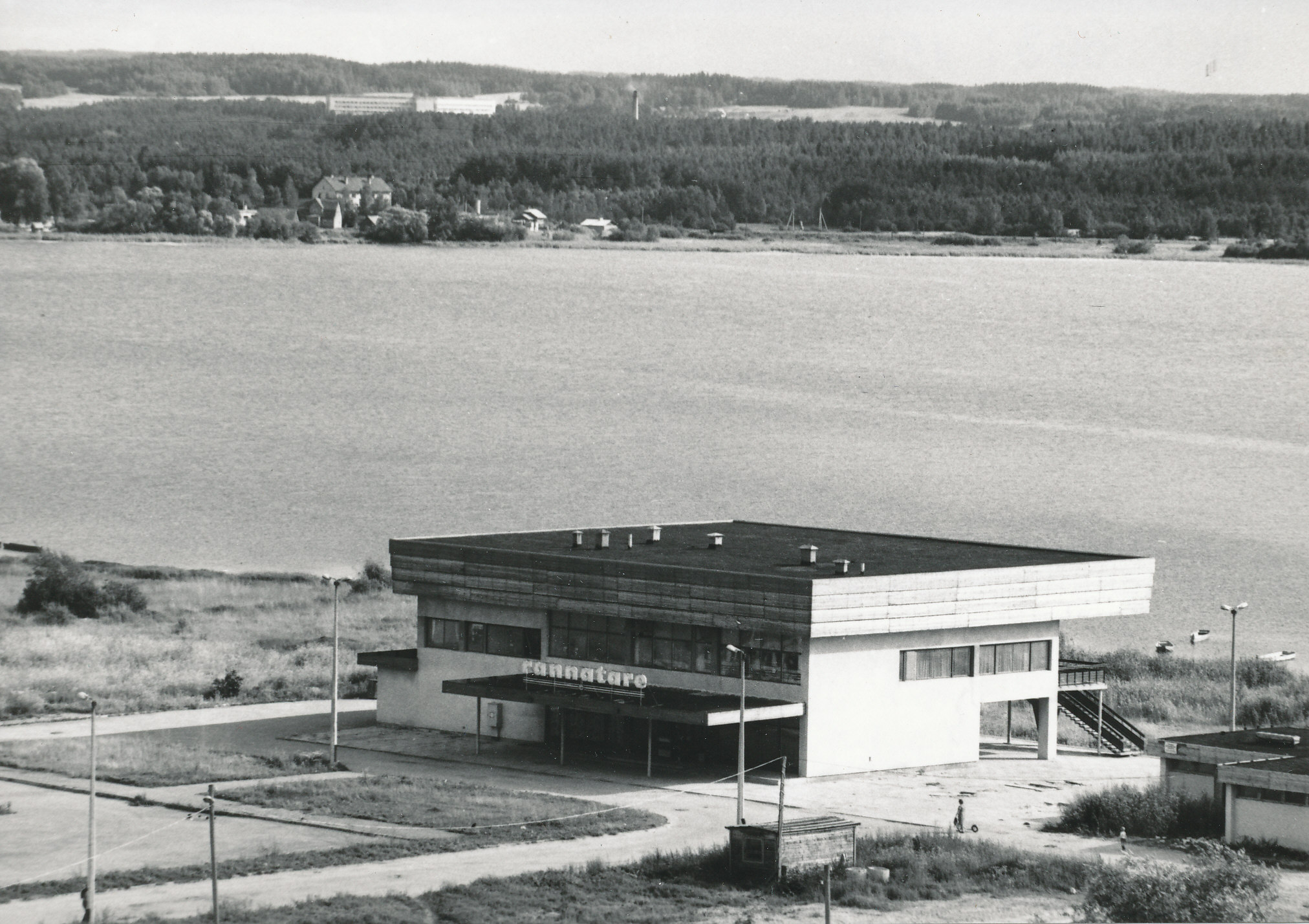 Foto. Võru. Söökla-kohvik "Rannatare" Vee tänav 6 , augustis 1982.a.