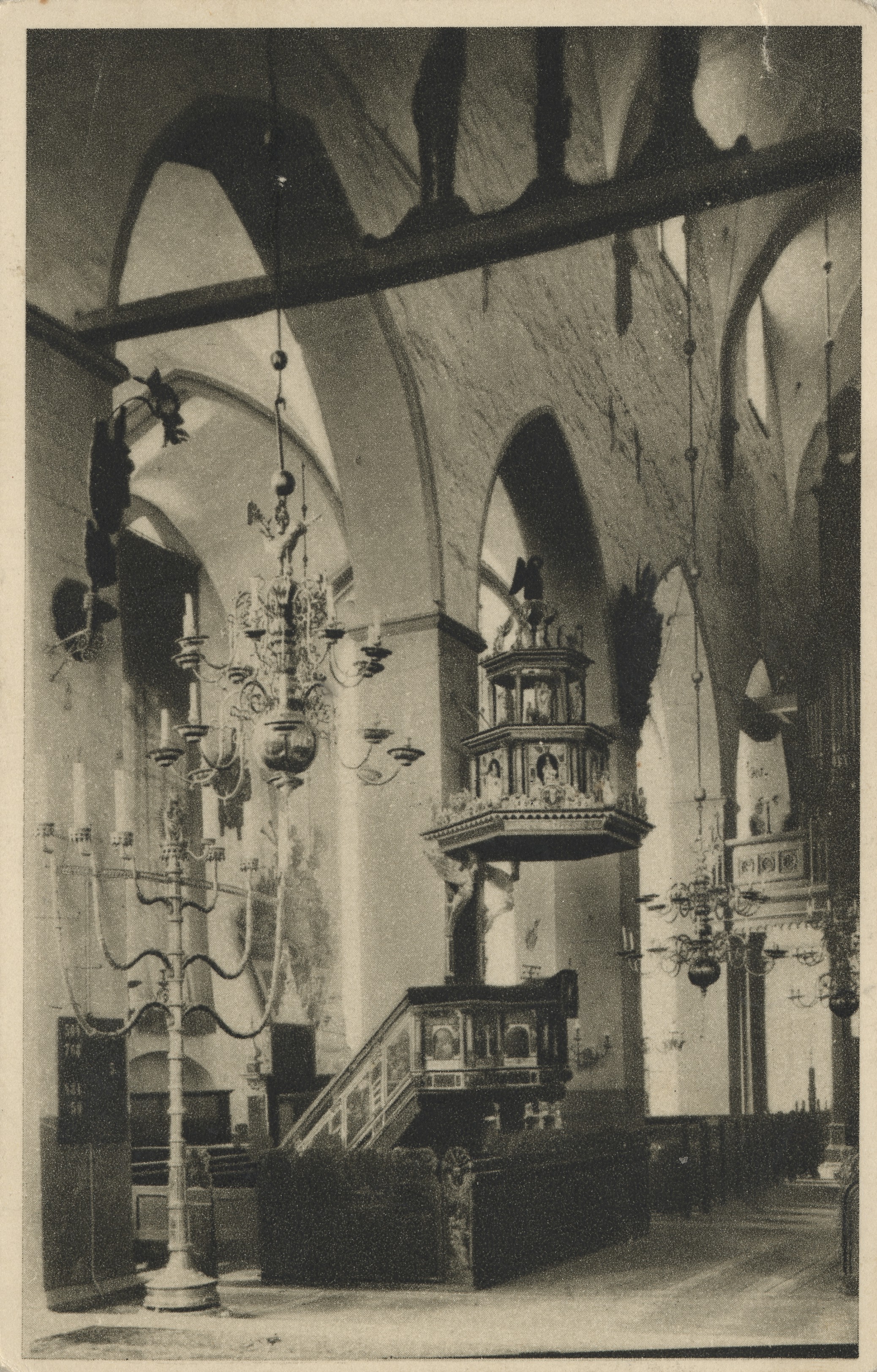 The cancellation of the Niguliste Church of Tallinn