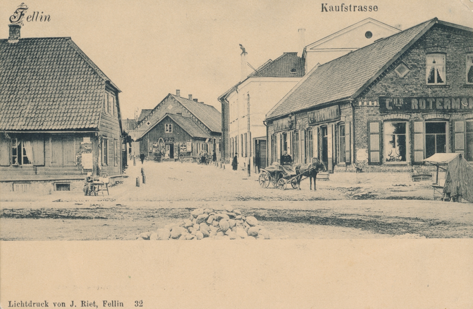 trükipostkaart, Viljandi, Tallinna-Kauba tn ristmik, Kauba tn algus, paremal Rotermann'i kaubamaja u 1905 F J. Riet