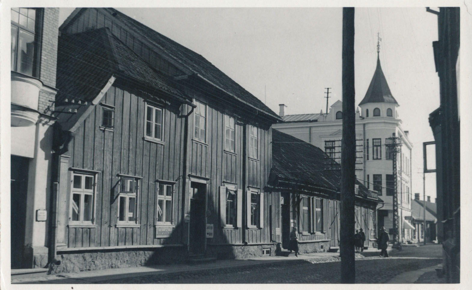 foto Viljandi Tartu tn enne ristumist Lossi tn u 1920