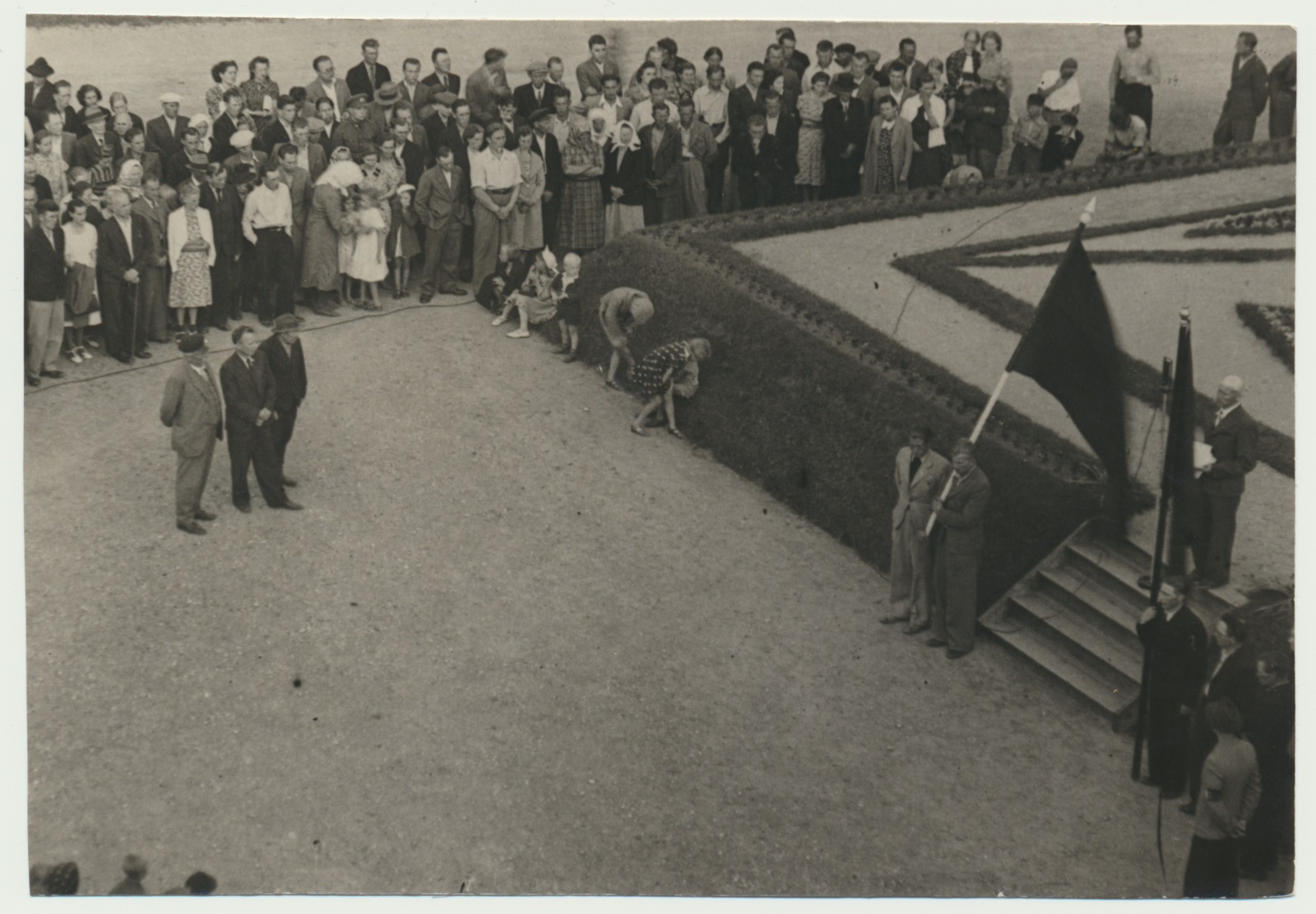 foto Viljandi, miiting Vabaduse platsil, kõneleb Laante, 1940 VI